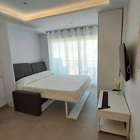 Perla Costa Del Sol Фуэнхирола