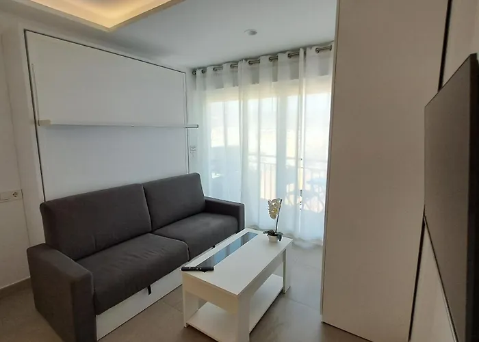 Perla Costa Del Sol Apartment